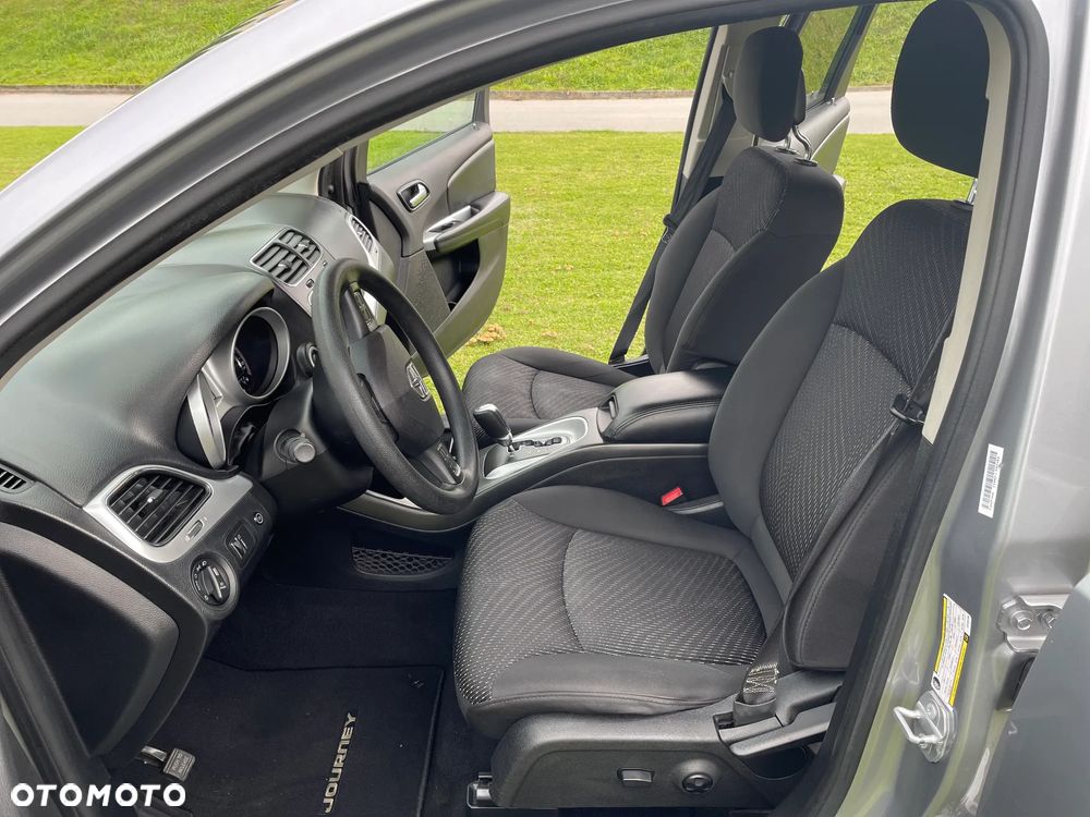Dodge Journey - 11