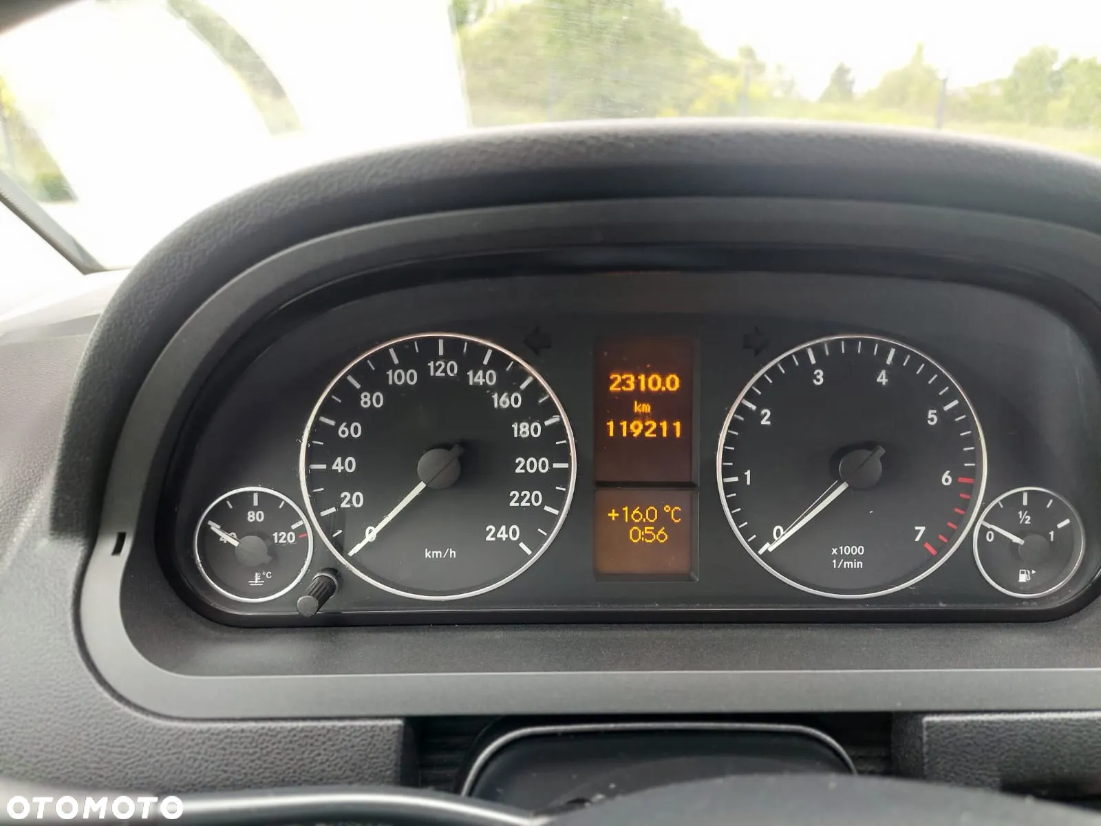 Mercedes-Benz Klasa A 170 BlueEFFICIENCY Elegance - 12