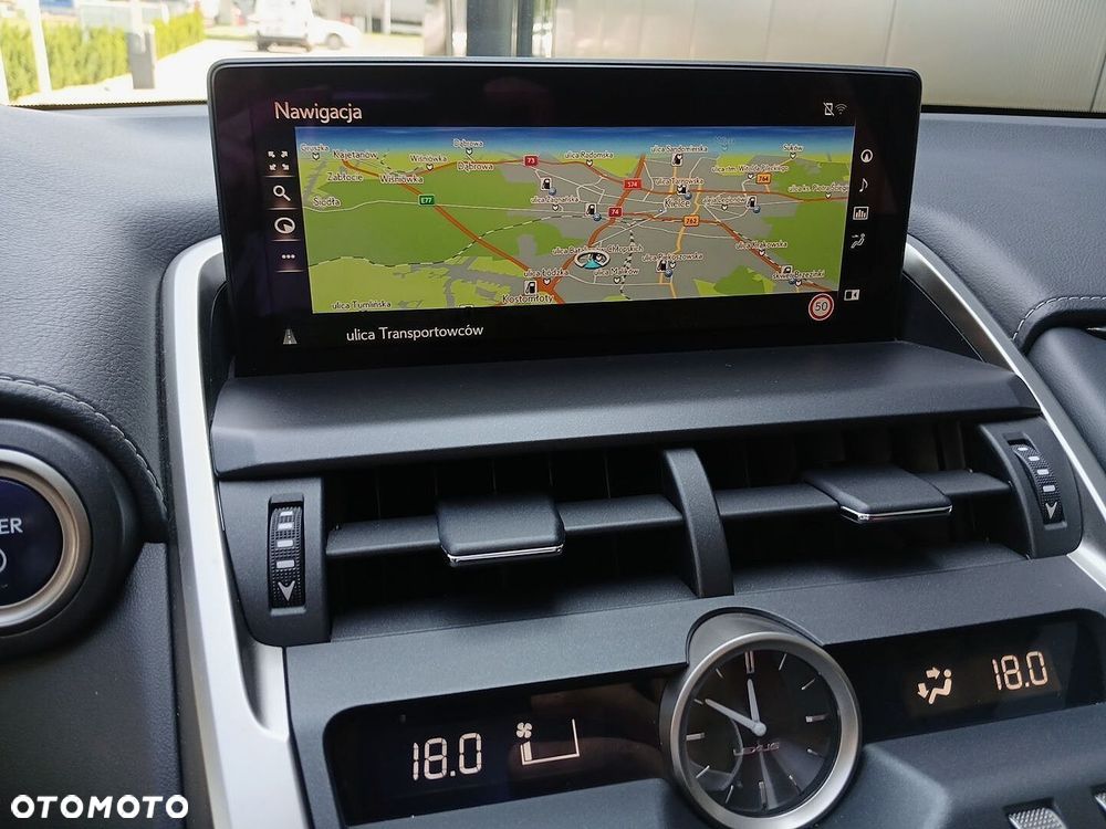 Lexus NX 300h F Impression AWD - 34