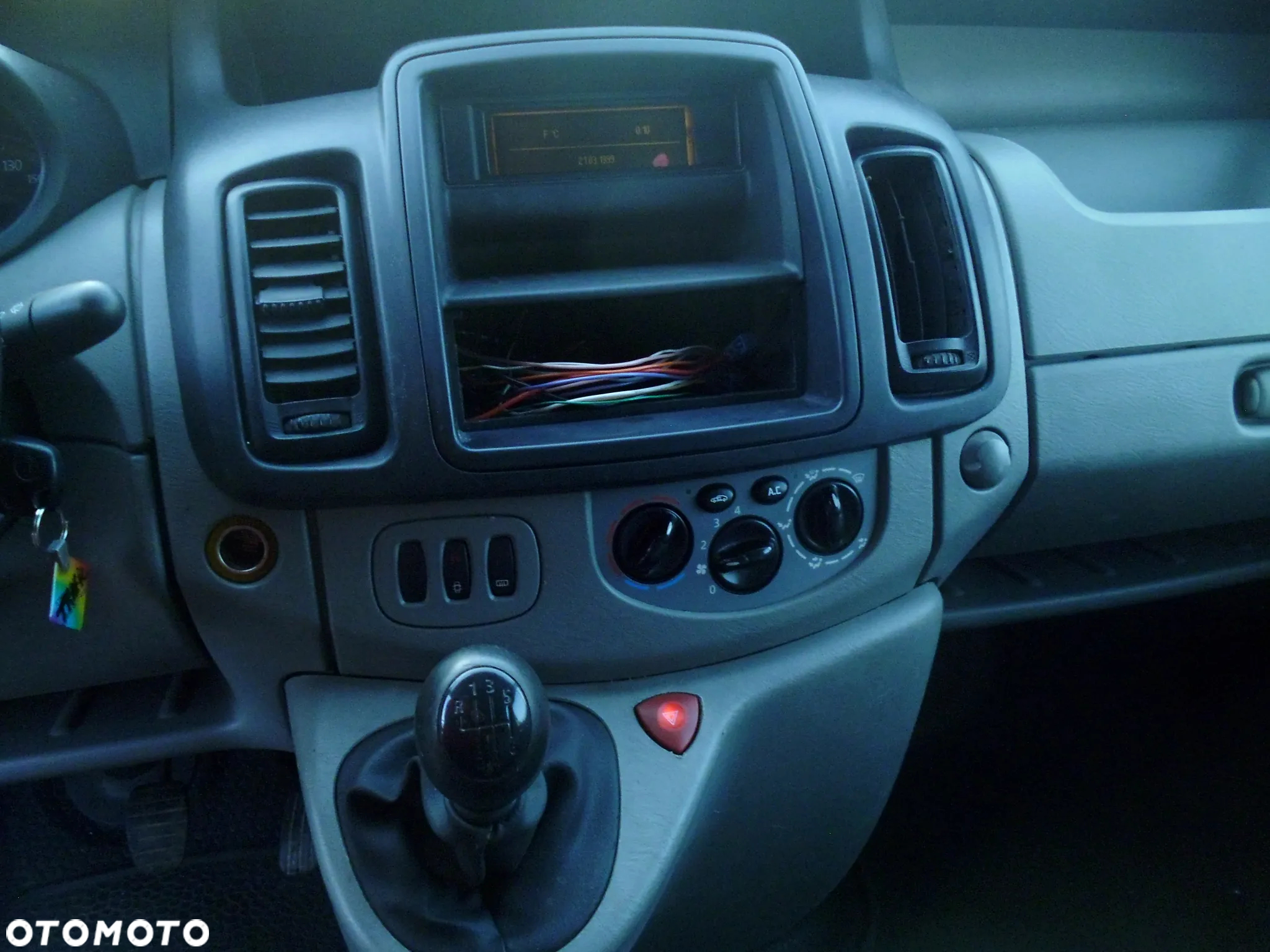 Renault trafic - 11