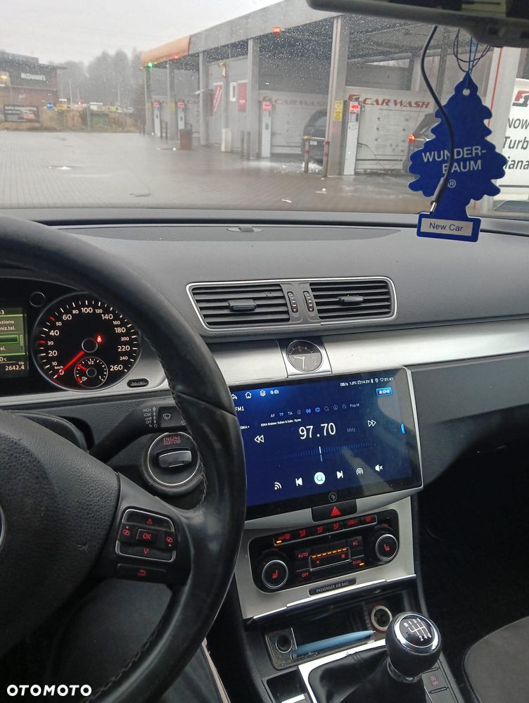 Volkswagen Passat 2.0 TDI Highline - 6