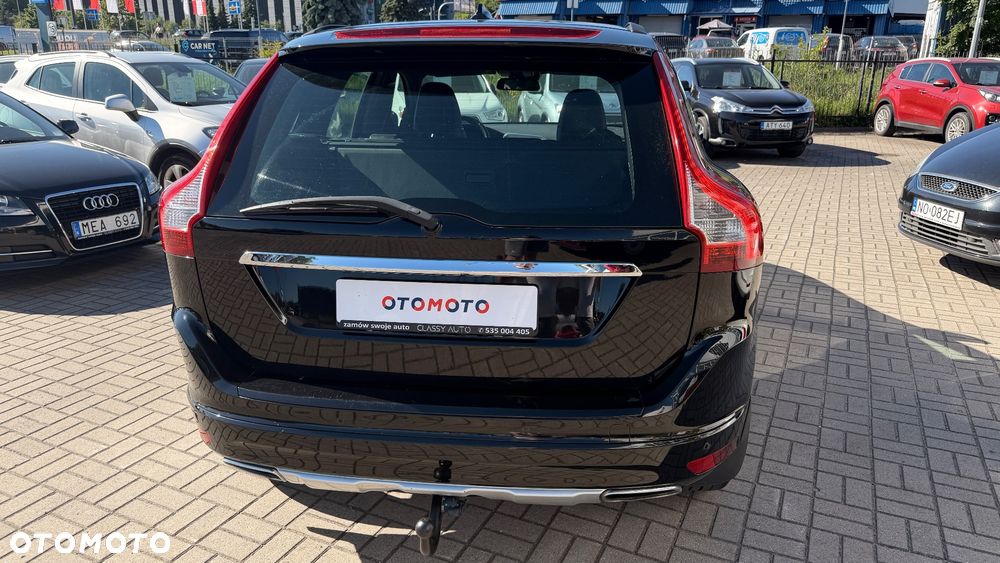 Volvo XC 60 D4 Momentum - 22