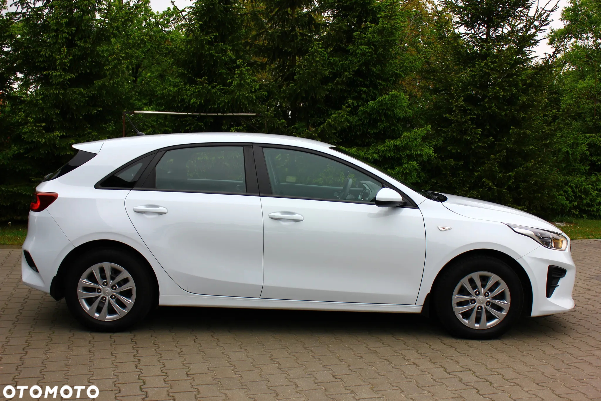 Kia Ceed 1.6 CRDi SCR S - 23