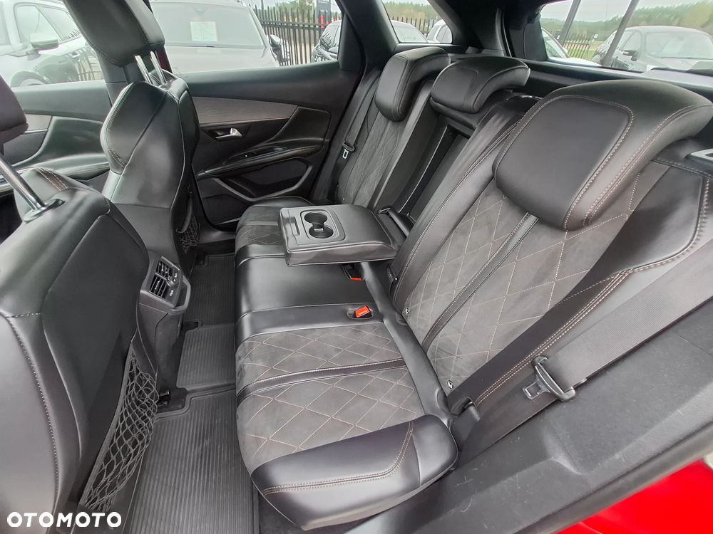 Peugeot 3008 BlueHDi 180 Stop & Start EAT6 GT - 18
