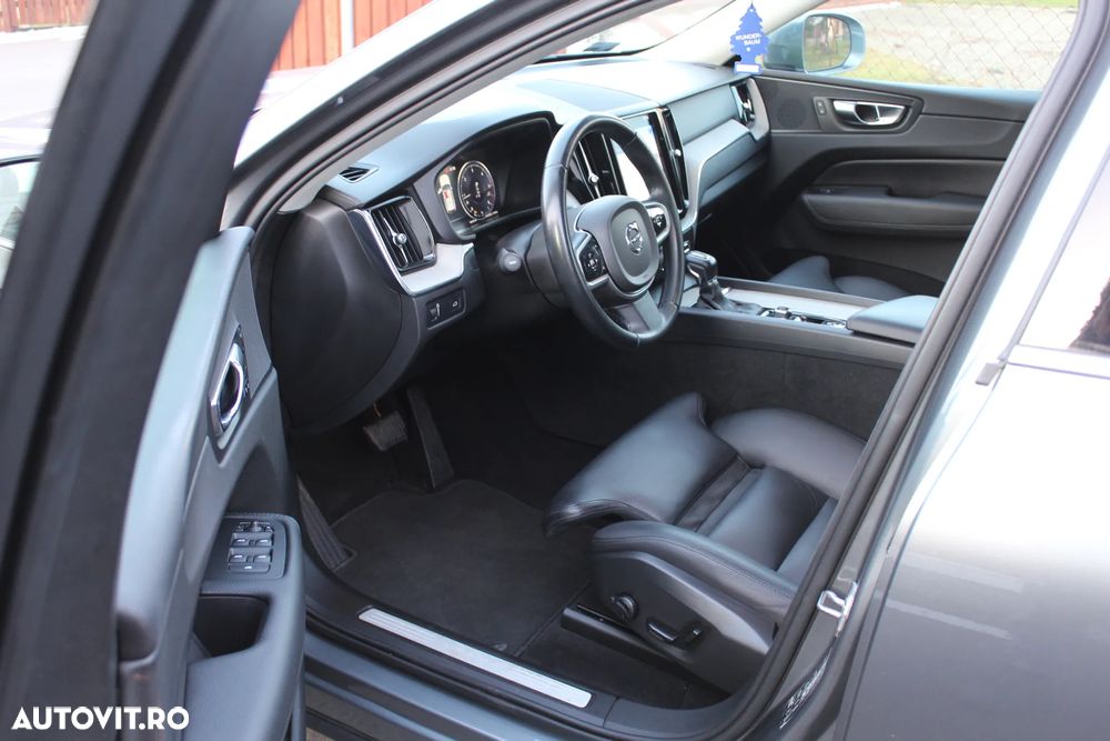 Volvo XC 60 D4 AWD Geartronic Inscription - 4