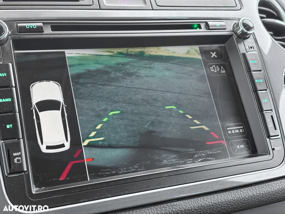 Volkswagen Tiguan - 18