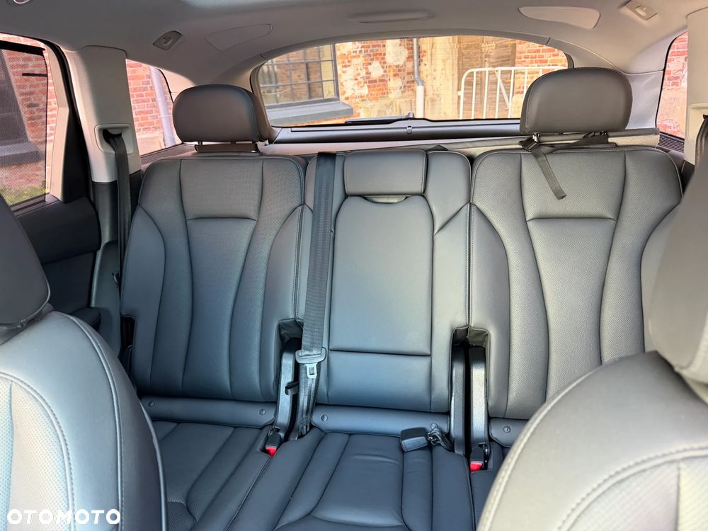 Audi Q7 - 32