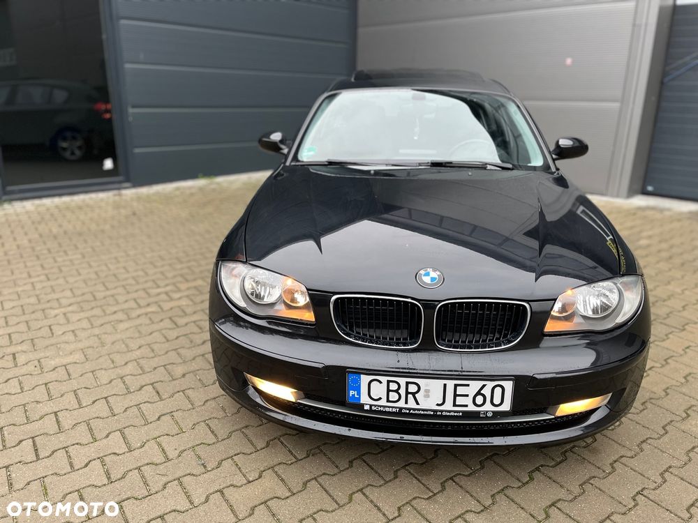 BMW Seria 1 118d DPF - 2