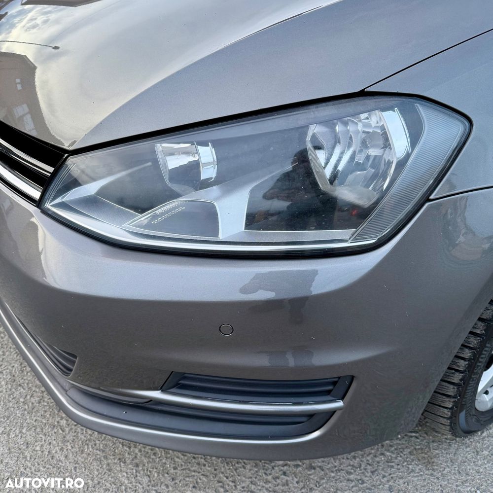 Volkswagen Golf Variant 1.6 BlueTDI DSG Comfortline - 33