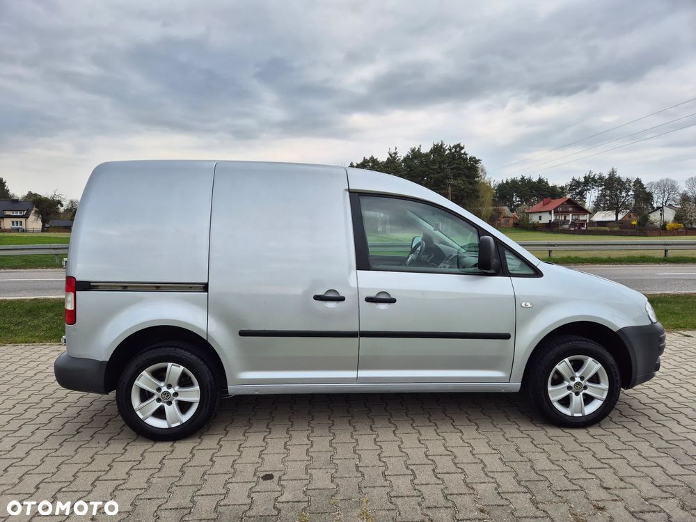 Volkswagen CADDY - 7