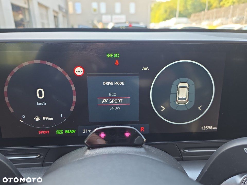 Hyundai Kona - 25
