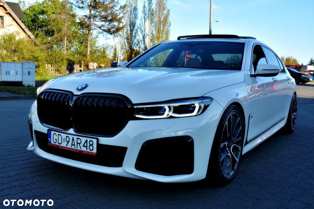BMW Seria 7 750Li xDrive - 18