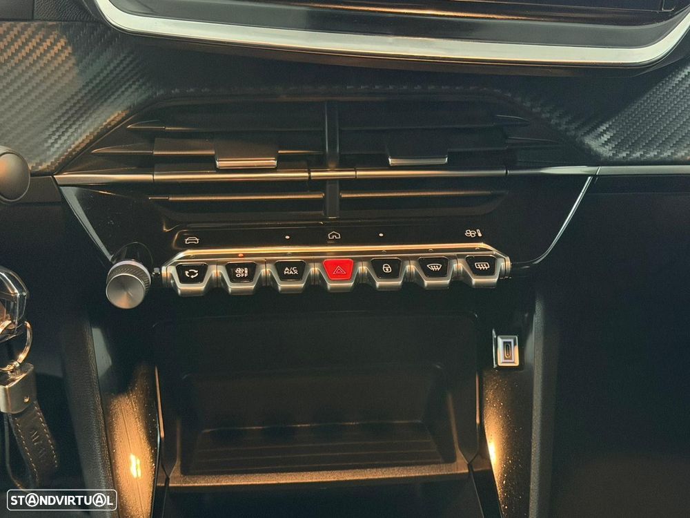 Peugeot 2008 1.2 PureTech Active - 10