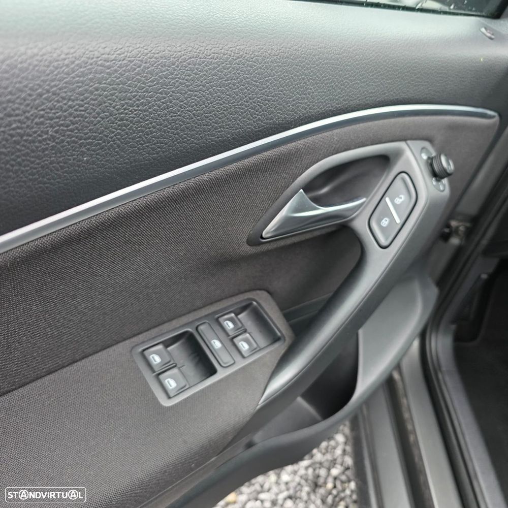 VW Polo 1.2 TSi Connect DSG - 17