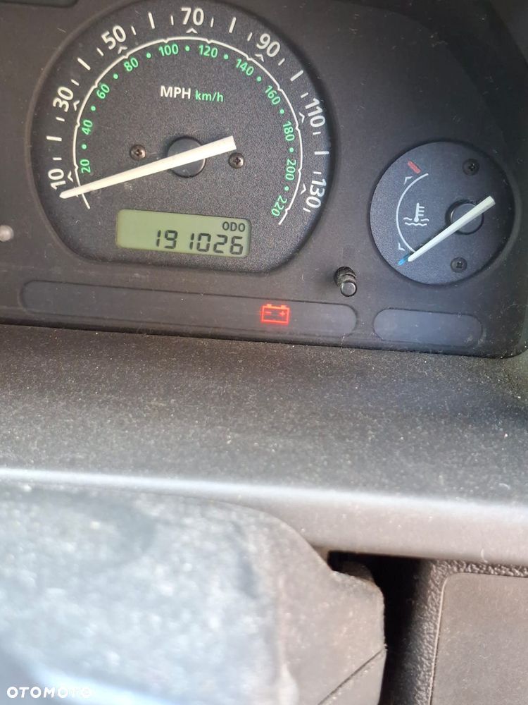 Land Rover Freelander 2.0 D - 17