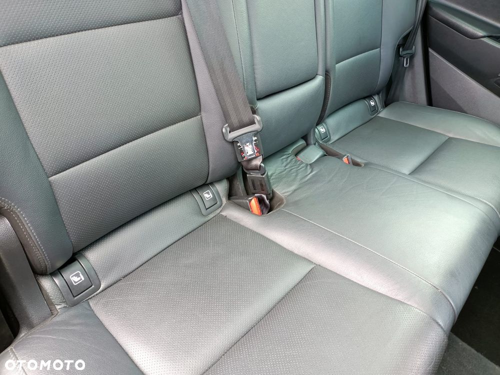 Hyundai Tucson blue 1.7 CRDi 2WD DCT Premium - 31