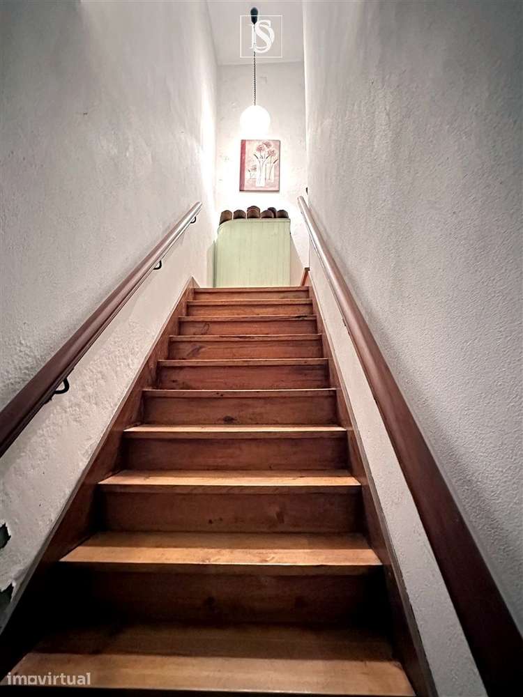 MORADIA EM ALCOROCHEL — RÉS-DO-CHÃO + 1º ANDAR | PRONTA A HABITAR | ES - Grande imagem: 5/8