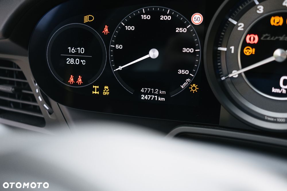 Porsche 911 Turbo S - 10