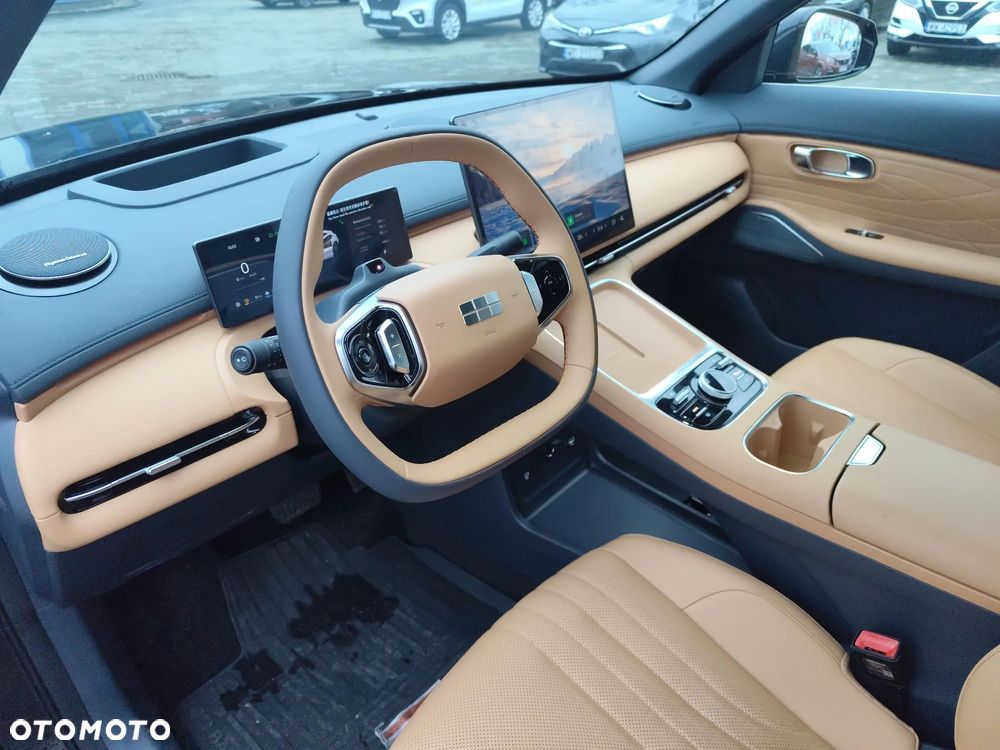 Geely Starray EM-i 1.5 PHEV Max - 9