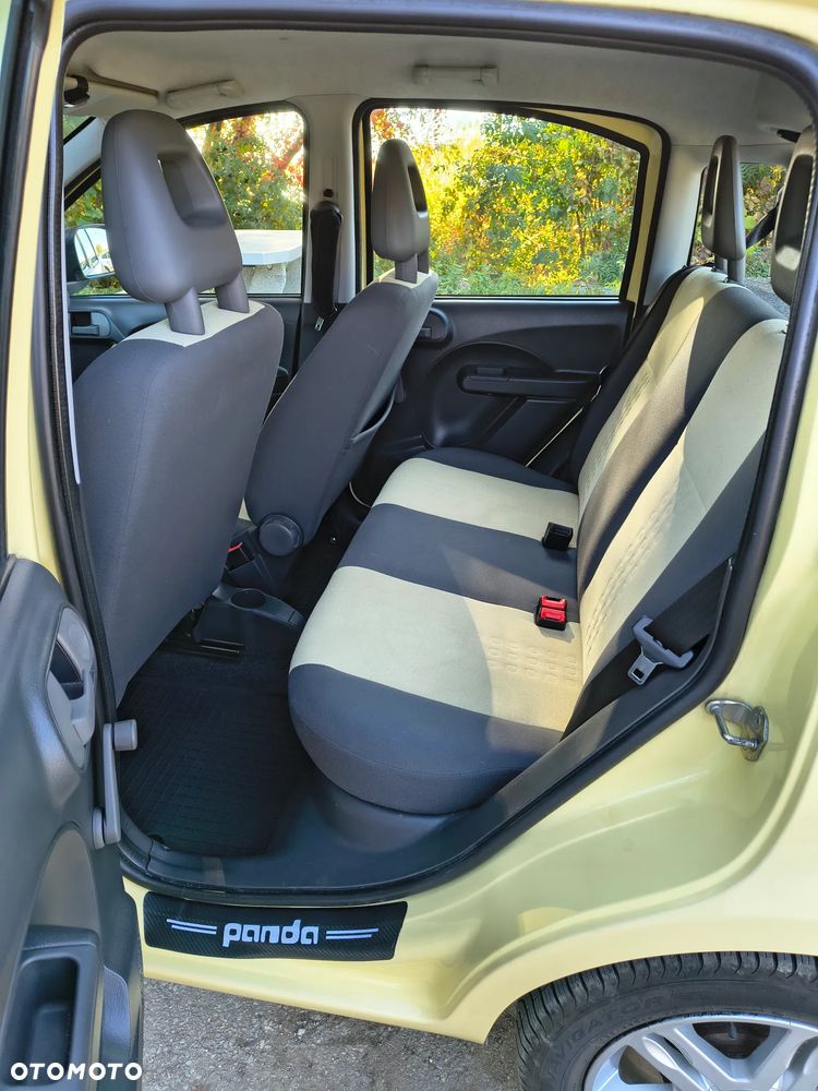Fiat Panda 2010 photo 4