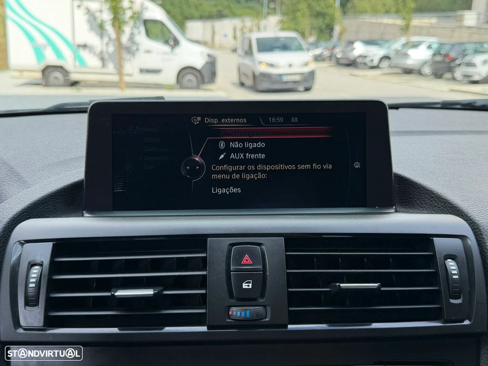 BMW 118 d Line Sport - 37