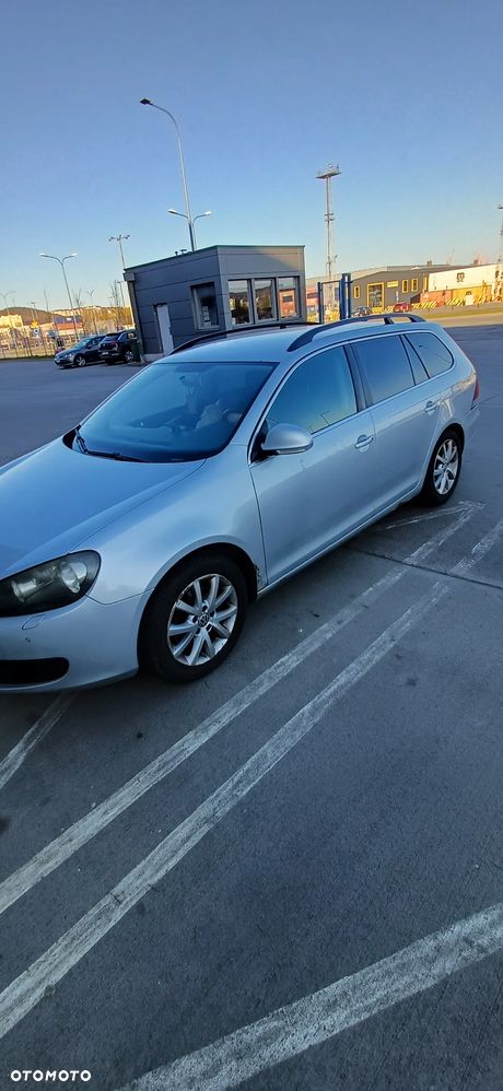 Volkswagen Golf 1.6 TDI Highline - 9