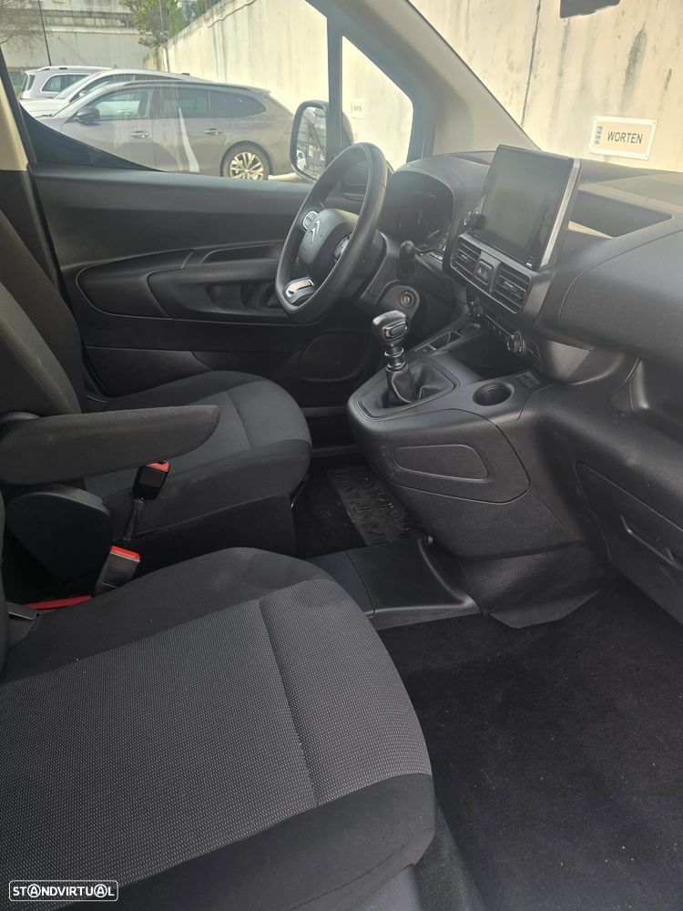 Citroën BERLINGO LONGA - 10