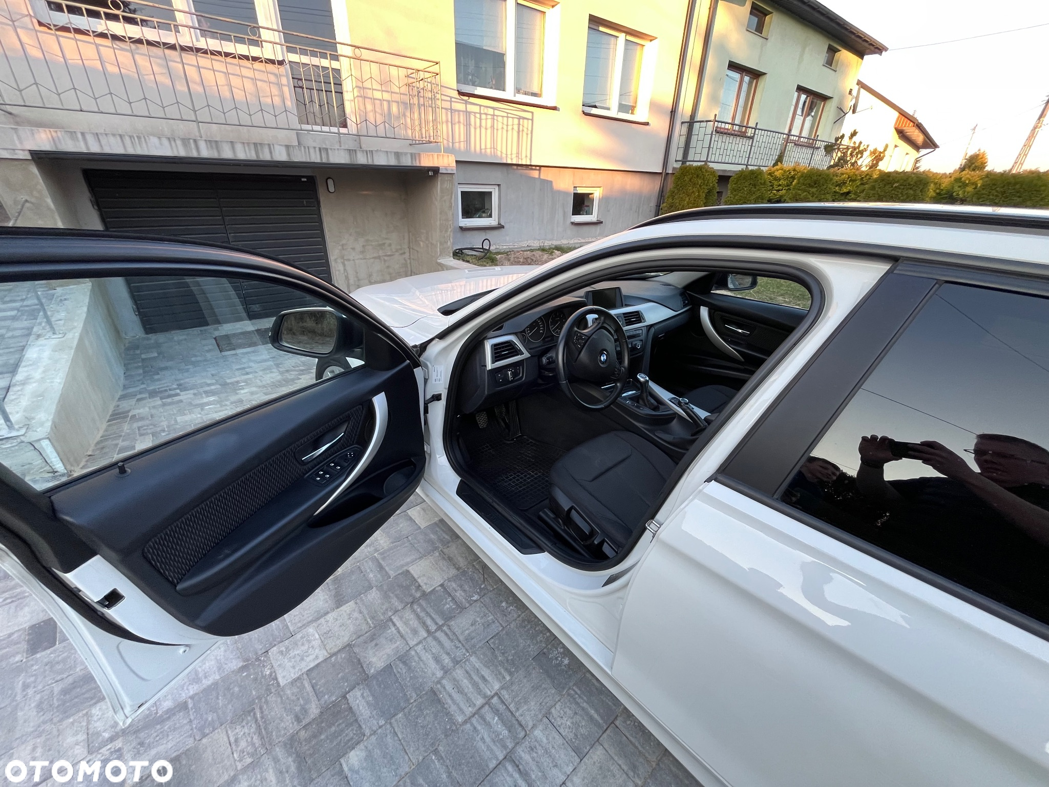 BMW Seria 3 318d xDrive - 7
