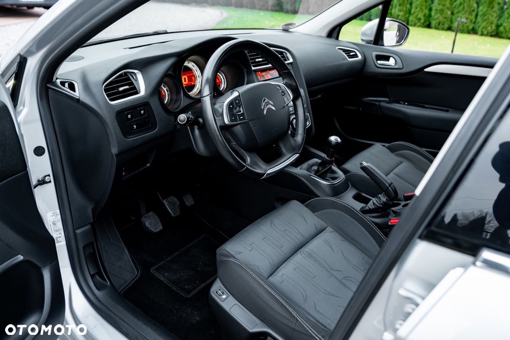 Citroën C4 VTi 120 Attraction - 14