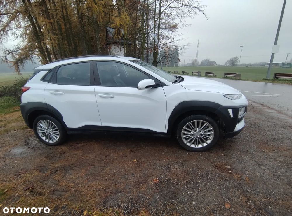 Hyundai Kona - 12