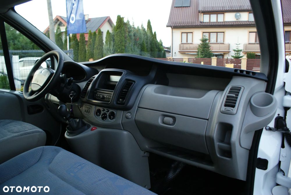 Renault Trafic - 7
