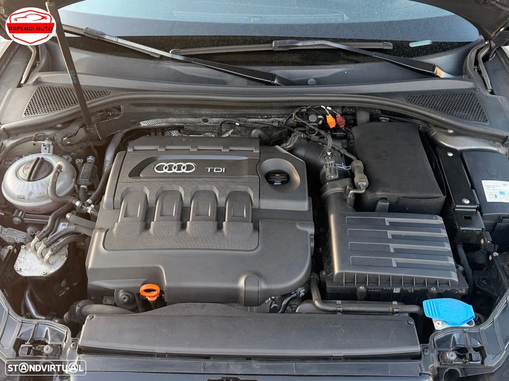 Audi A3 Sportback 1.6 TDI S line Sport Pack - 32