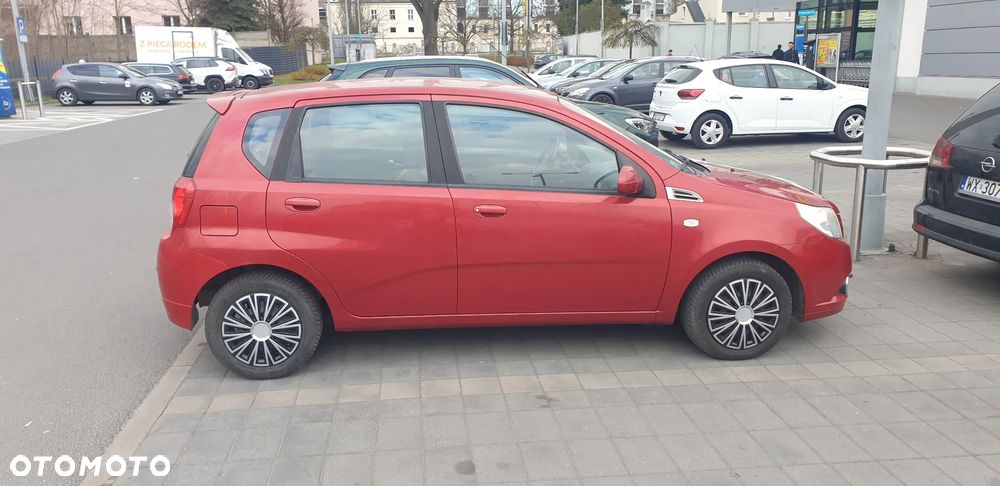 Chevrolet Aveo 1.4 16V Base - 6