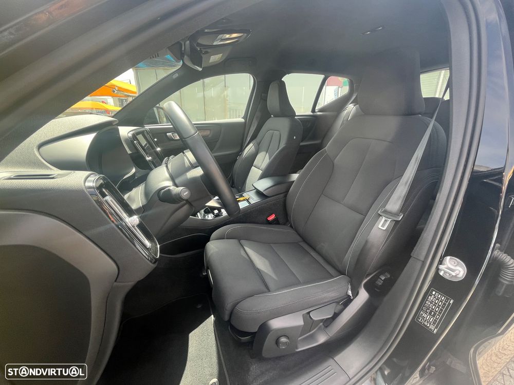 Volvo XC 40 Recharge 69 kWh Single Motor Plus - 28