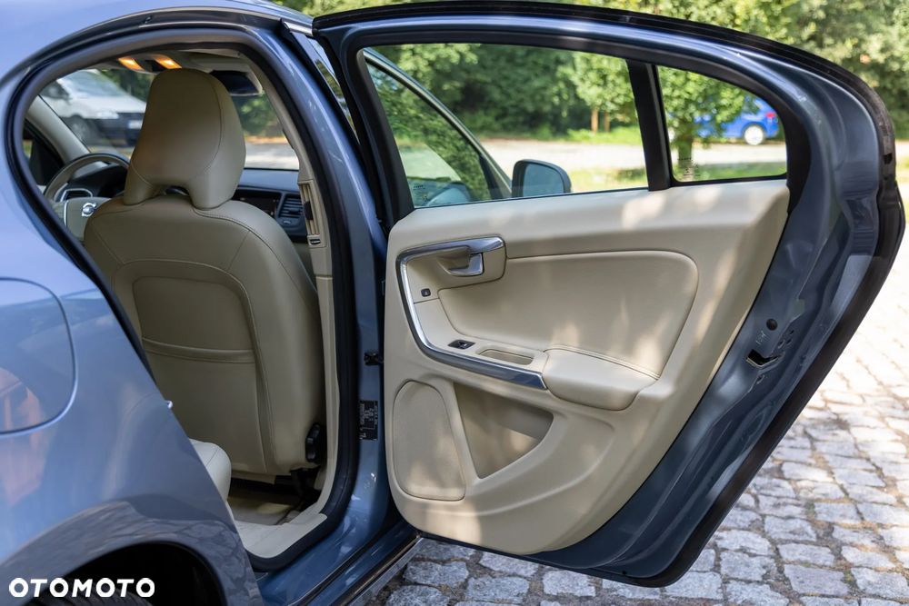 Volvo S60 T4 Drive-E Summum - 18