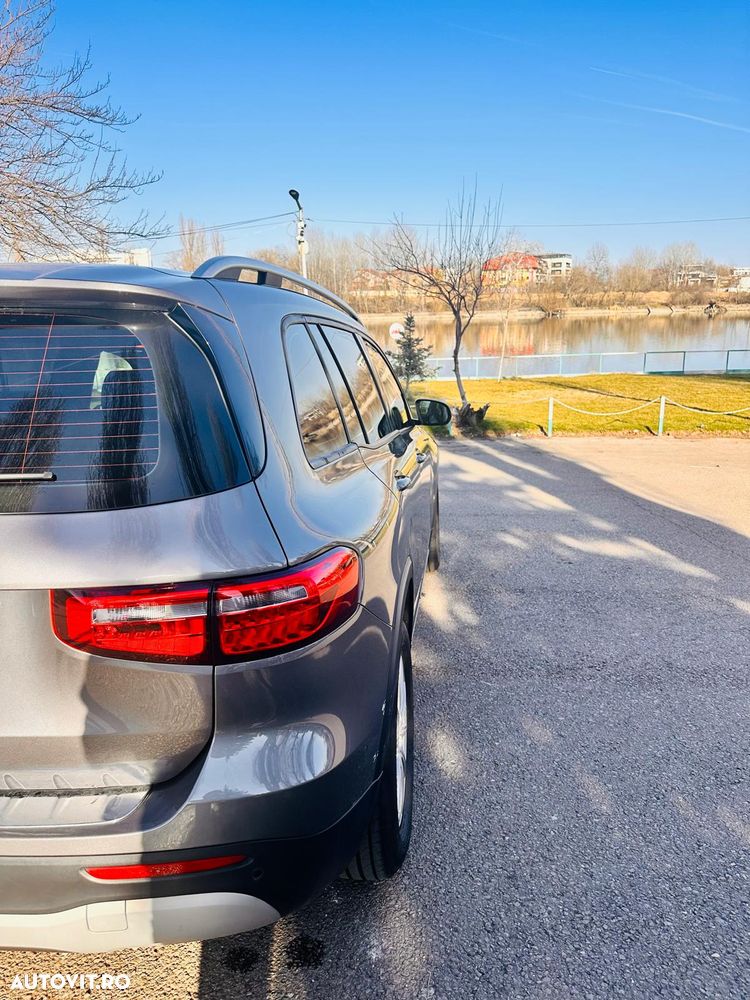 Mercedes-Benz GLB 180 7G-DCT Progressive - 30