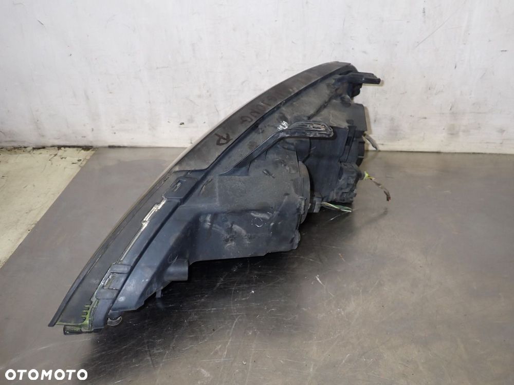 LAMPA PRAWA PRZEDNIA SSANGYONG KYRON - 2