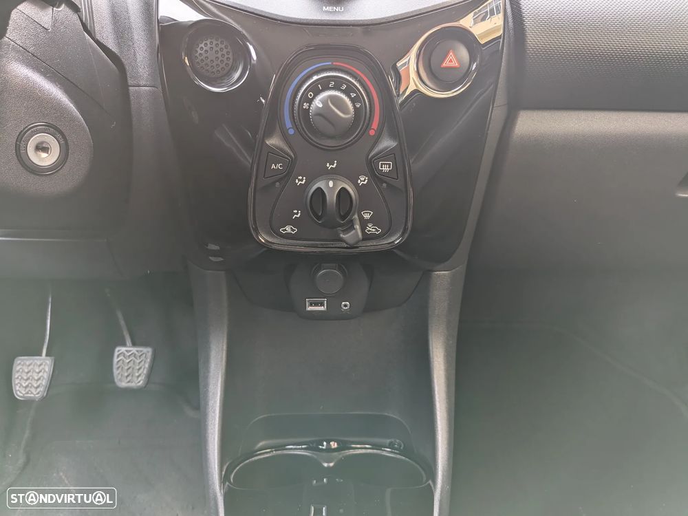 Citroën C1 1.0 VTi Feel - 10