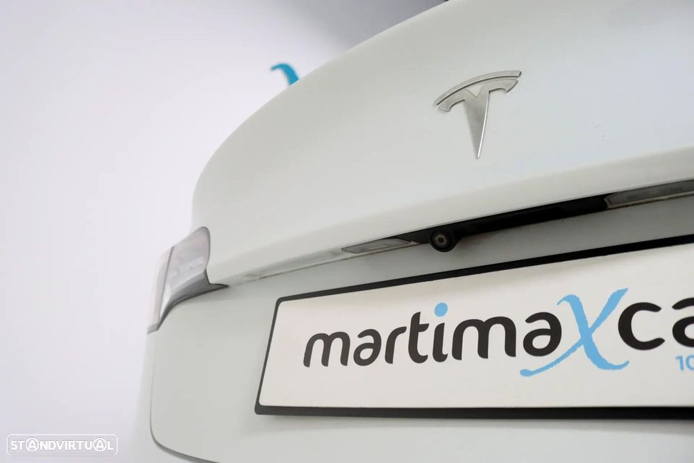 Tesla Model 3 Long-Range Dual Motor AWD - 8
