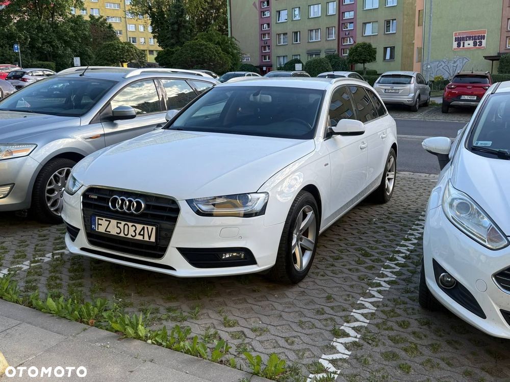 Audi A4 Avant 2.0 TDI DPF multitronic Attraction - 2