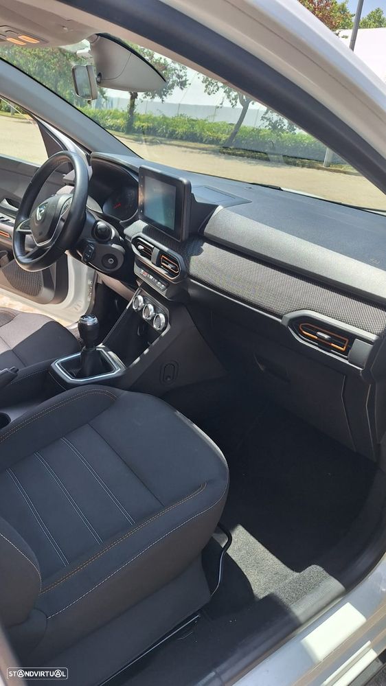 Dacia Sandero - 7