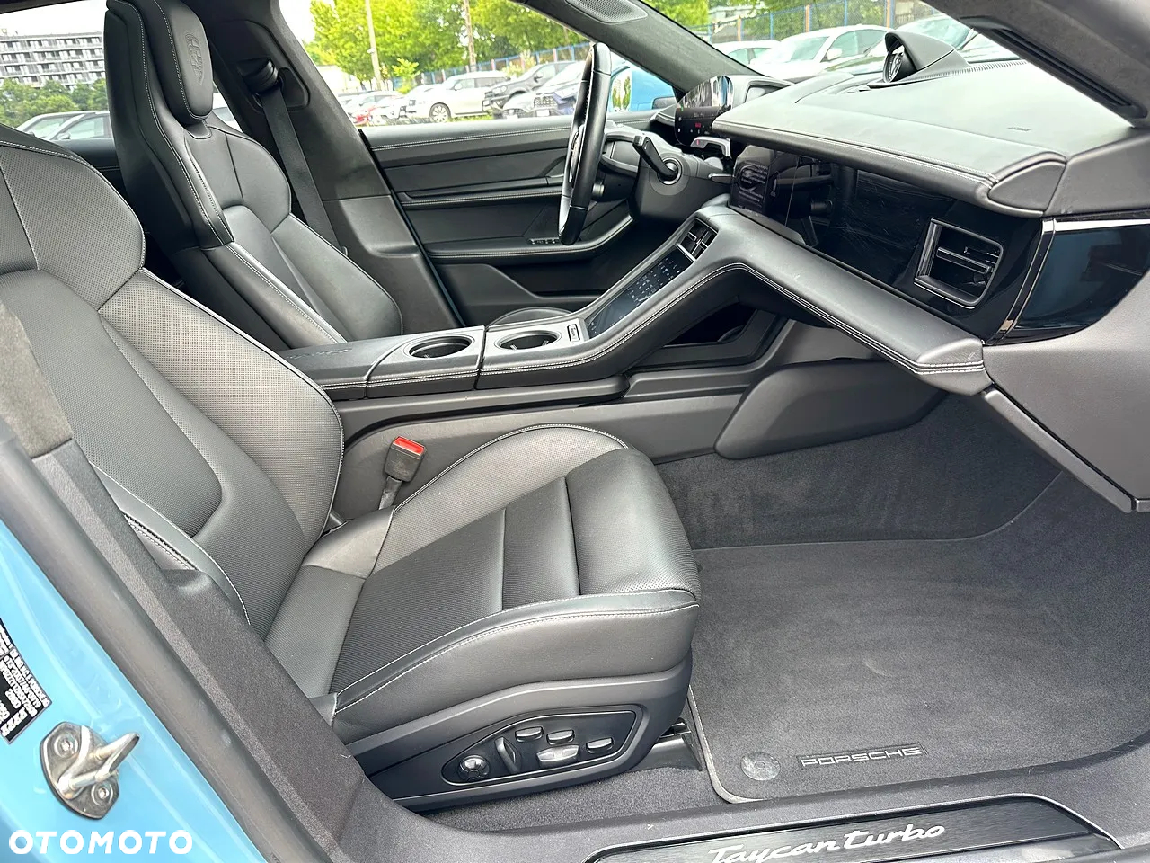 Porsche Taycan Turbo Cross Turismo - 9