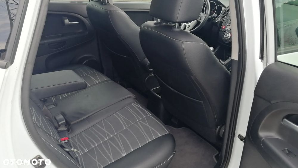 Kia Venga 1.6 CRDi XL - 16
