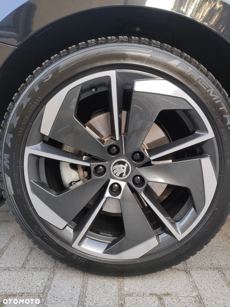Skoda Octavia 2.0 TSI 4x4 Sportline DSG - 28