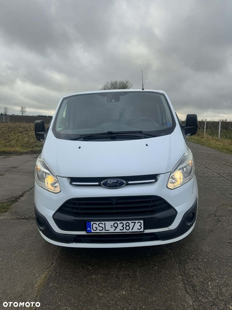 Ford TRANSIT CUSTOM - 2