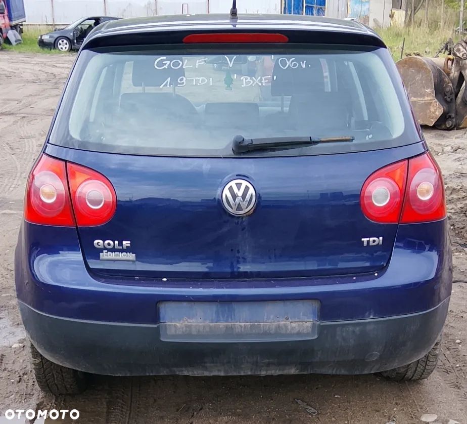 VW GOLF V - 5