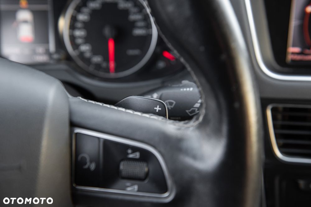 Audi Q5 3.2 FSI Quattro S tronic - 26