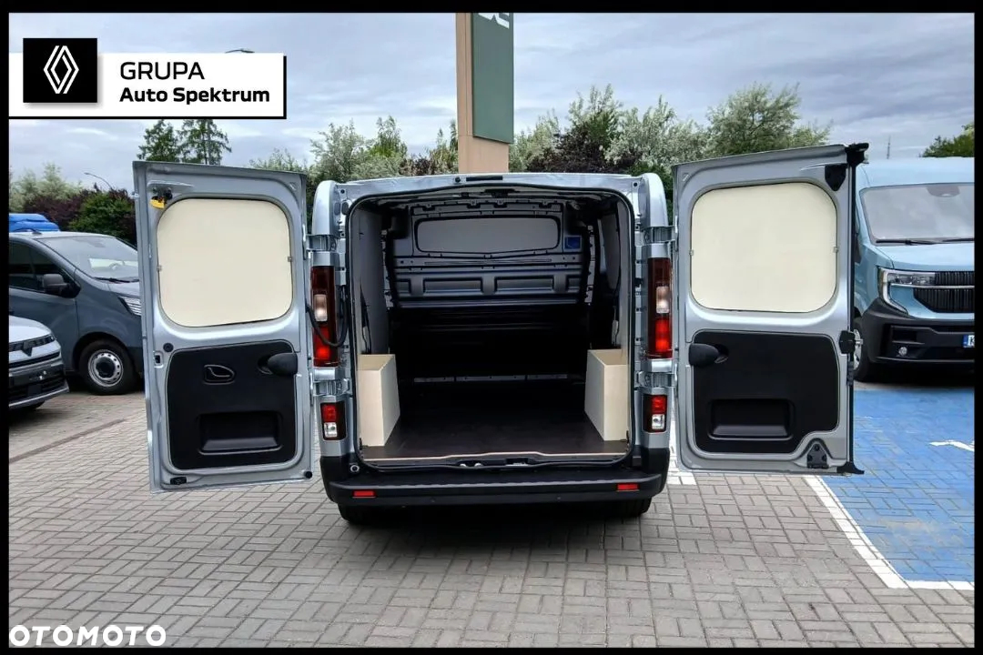 Renault Trafic - 8
