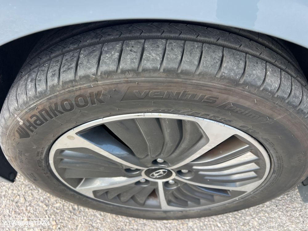 Hyundai Ioniq 1.6 GDI HEV Hybrid Tech - 22