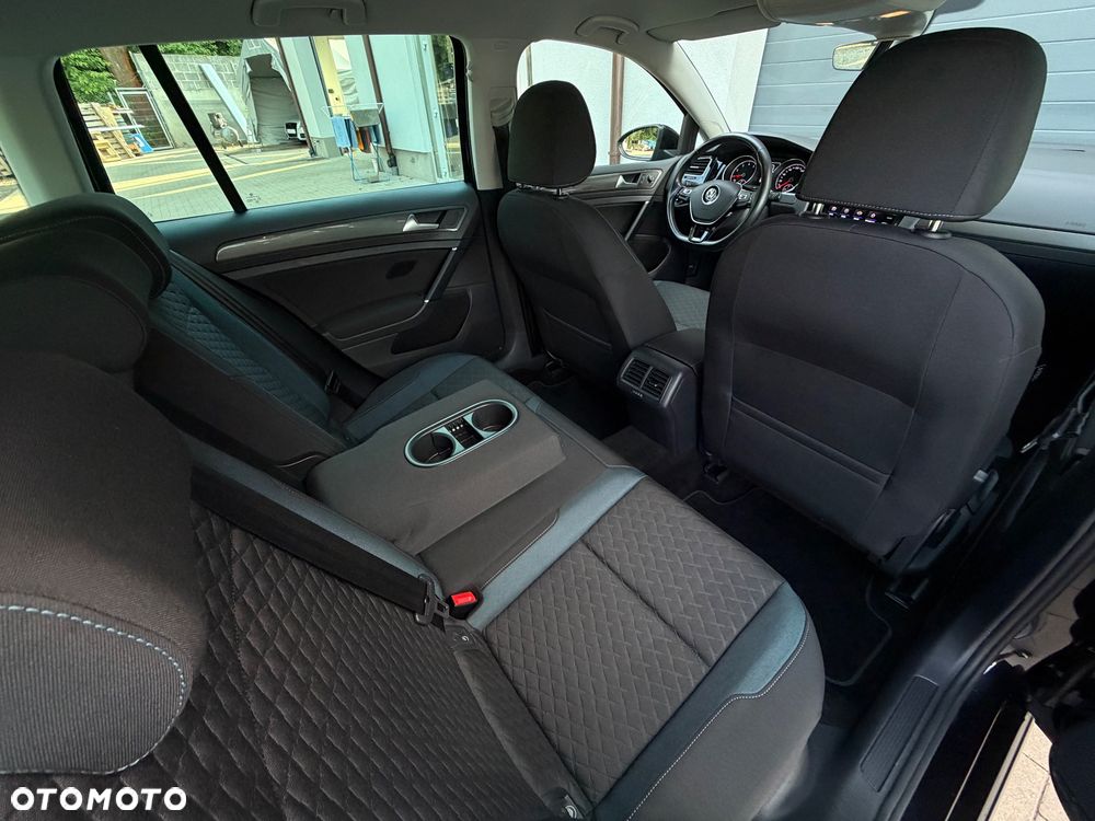 Volkswagen Golf 1.0 TSI IQ Drive - 14